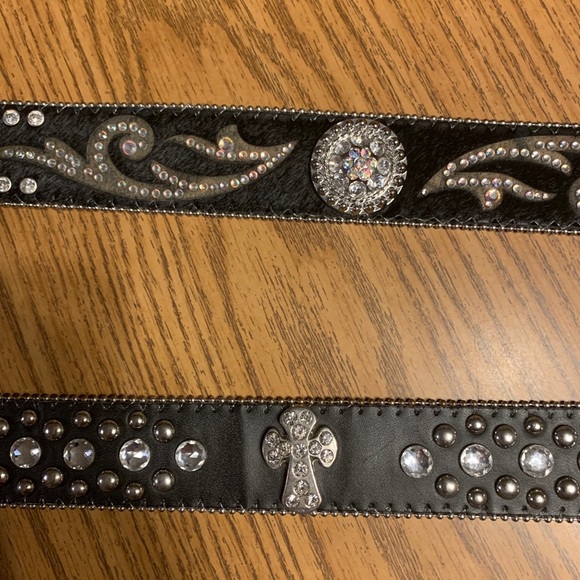 Women’s Western Style Belts - Picture 2 of 6